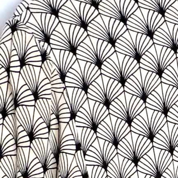 PART TWO Garzia Beige & Black Floral Print 3/4 Trumpet Sleeve Summer Blouse Sz36 - Picture 2 of 10